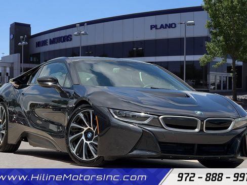 Used 2015 BMW i8 image 1
