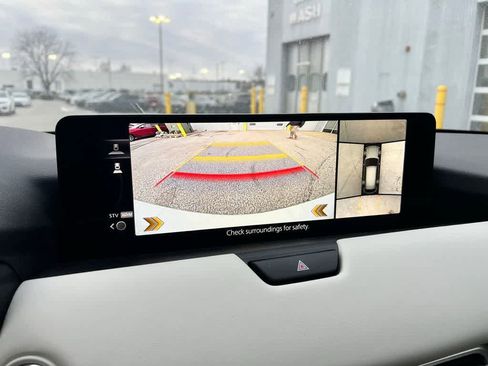 Used 2026 MAZDA CX-90 3.3 Turbo w/ Premium Plus Pkg image 24