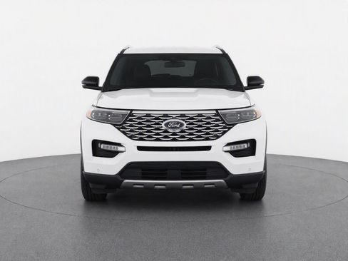 Used 2020 Ford Explorer Platinum w/ Premium Technology Package AWD/4WD image 5