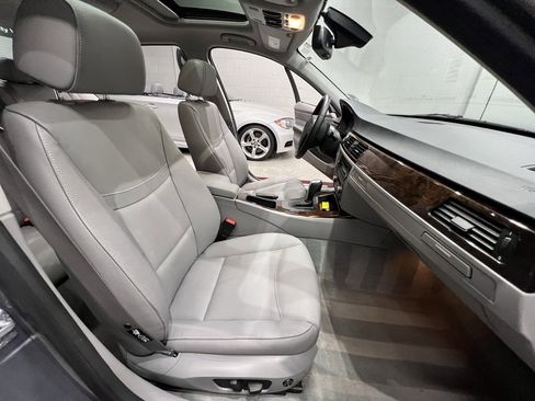 Used 2011 BMW 328i xDrive Sedan image 38