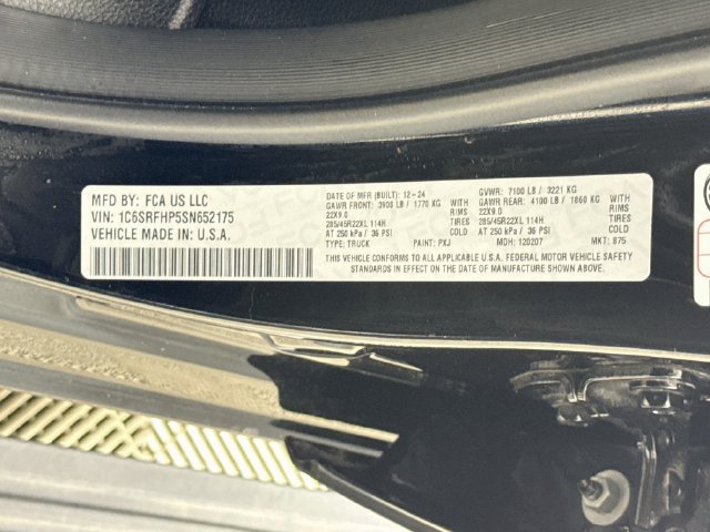 Used 2025 RAM 1500 Limited AWD/4WD image 32