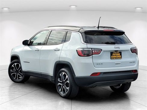 Used 2024 Jeep Compass Limited image 6