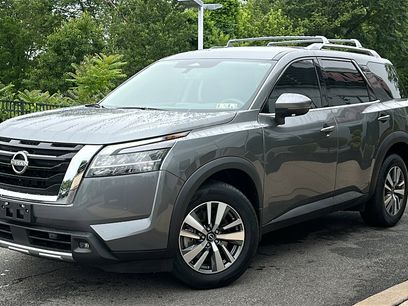 Certified 2023 Nissan Pathfinder SL