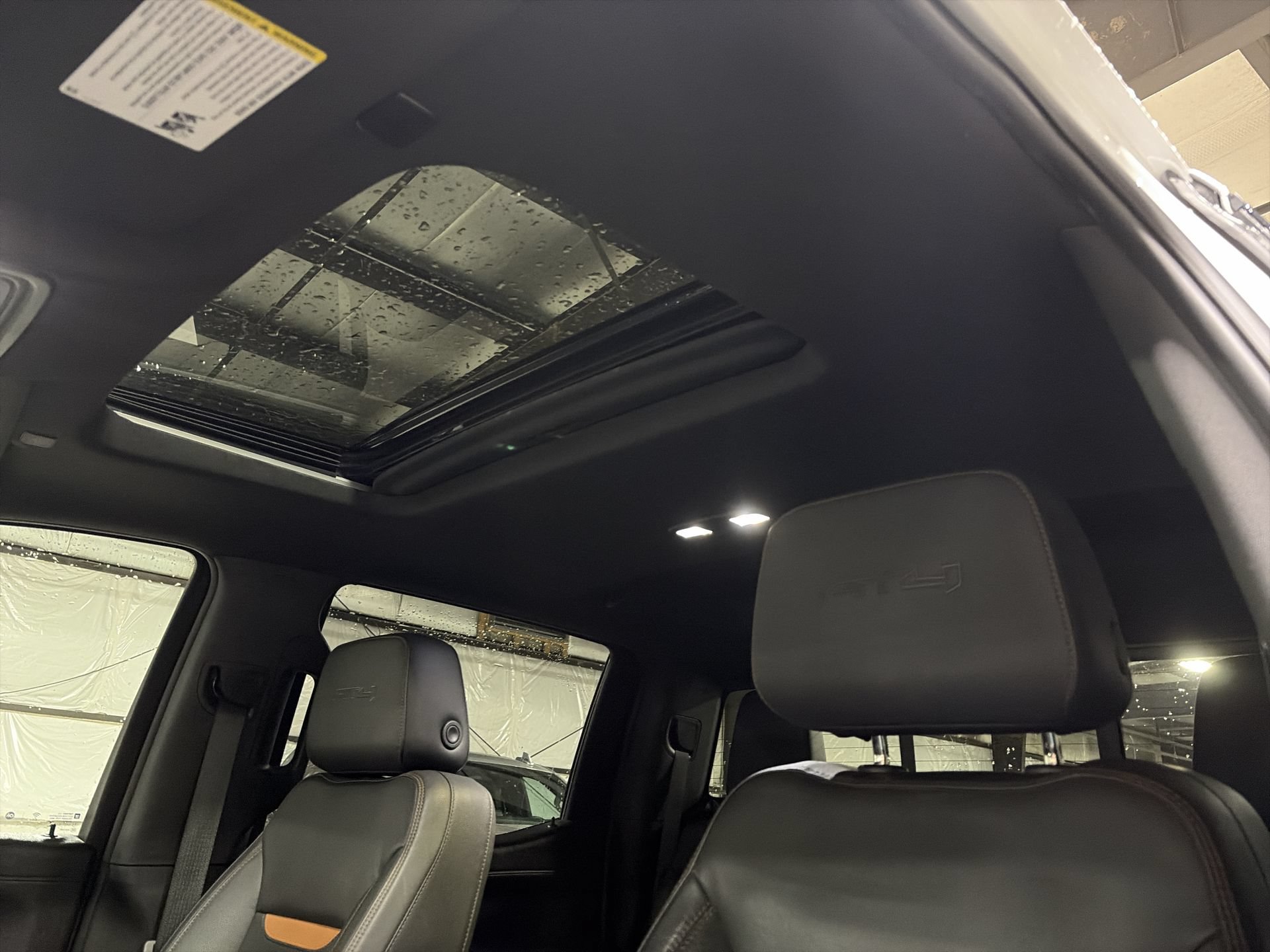 Used 2021 GMC Sierra 1500 AT4 w/ AT4 Carbonpro Edition AWD/4WD image 20