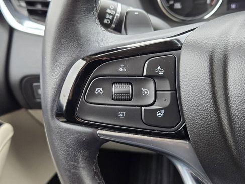 Used 2023 Buick Enclave Essence w/ Experience Buick Package AWD/4WD image 29