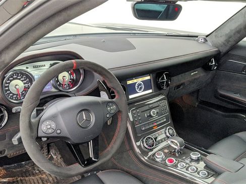 Used 2014 Mercedes-Benz SLS AMG Black Series image 33