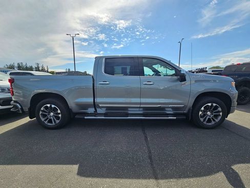 Used 2026 Chevrolet Silverado 1500 High Country w/ Max Trailering Package AWD/4WD image 2