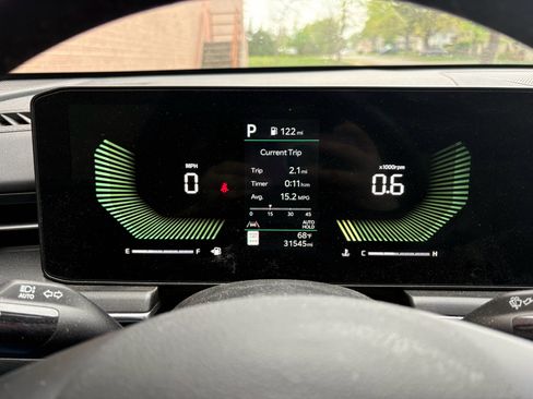 Used 2025 Kia K5 GT-Line image 11