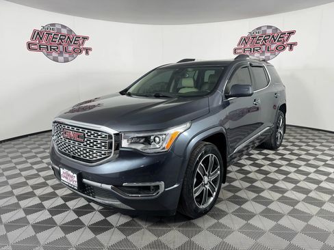 Used 2019 GMC Acadia Denali w/ Technology Package image 3