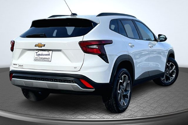Used 2024 Chevrolet Trax LT FWD image 6