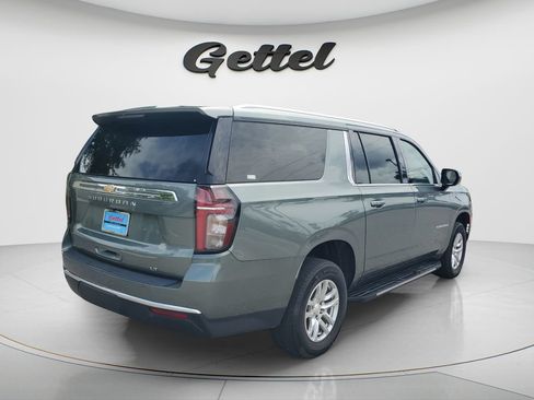 Used 2024 Chevrolet Suburban LT AWD/4WD image 5