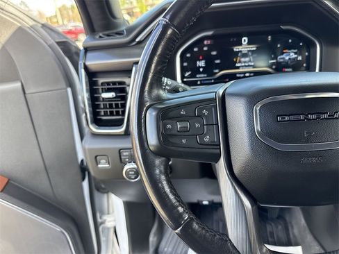 Used 2024 GMC Sierra 2500 Denali Ultimate image 13