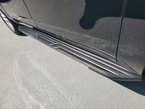 New 2026 Chevrolet Suburban LS RWD image 9