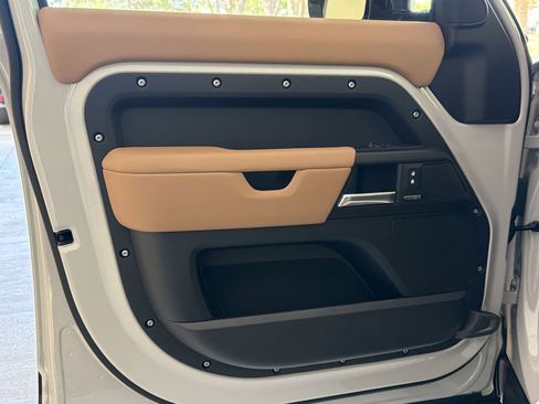 New 2026 Land Rover Defender 110 X AWD/4WD image 13