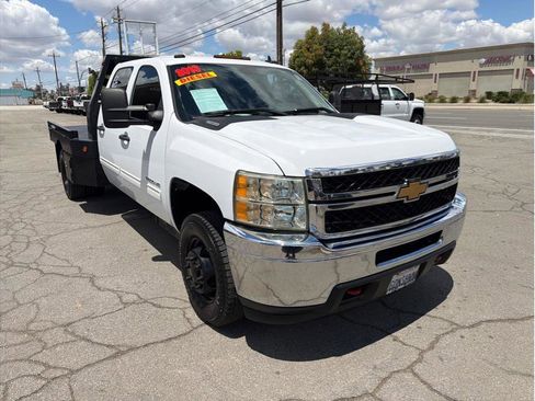 Used 2013 Chevrolet Silverado 3500 LT AWD/4WD image 2