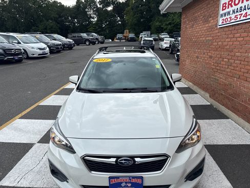 Used 2017 Subaru Impreza 2.0i Premium AWD/4WD image 6