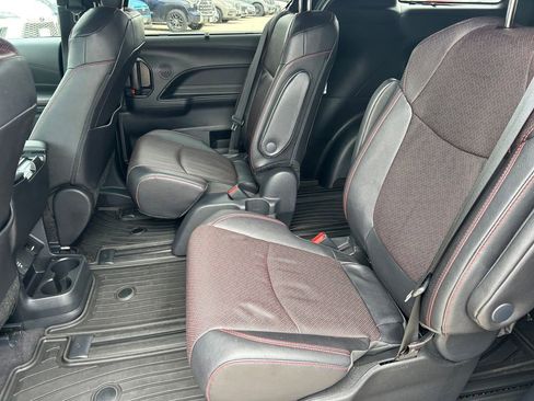 Certified 2025 Toyota Sienna XSE w/ XSE Premium Package AWD/4WD image 17