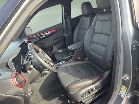 Used 2024 Chevrolet TrailBlazer RS w/ Driver Confidence Package image 13