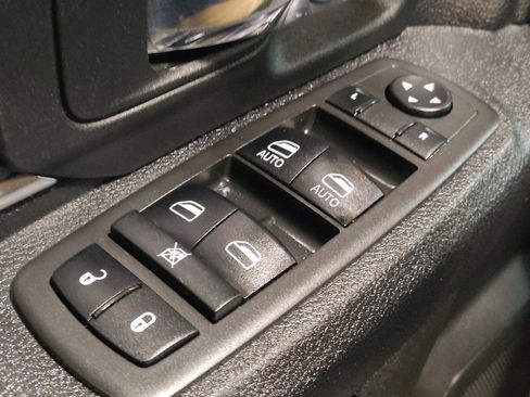 Used 2021 RAM 1500 Classic Warlock w/ Electronics Group image 27