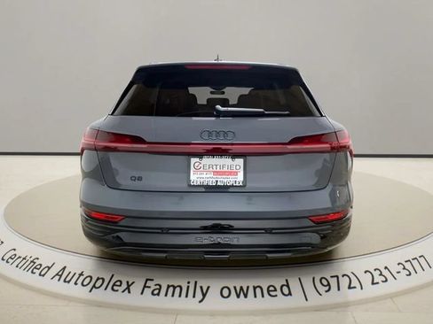 Used 2024 Audi Q8 e-tron Premium AWD/4WD image 4