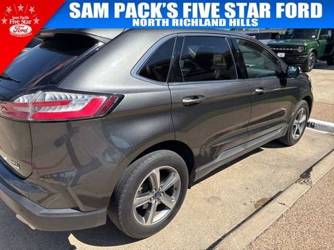 Used 2020 Ford Edge SEL w/ Convenience Package image 3