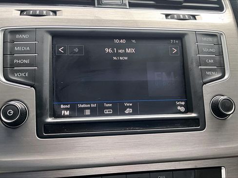 Used 2017 Volkswagen Golf SEL FWD image 37