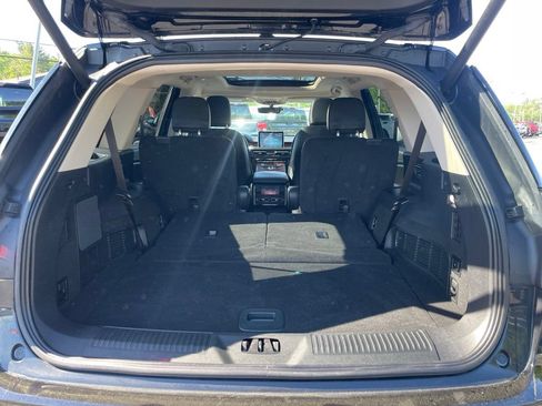 Used 2023 Lincoln Aviator Reserve w/ Jet Package AWD/4WD image 33