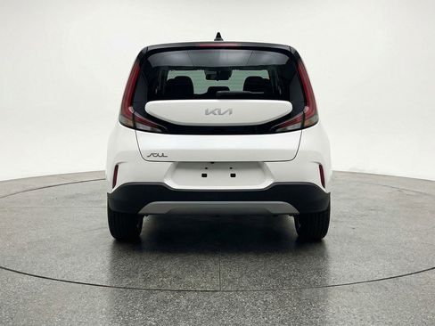 Used 2025 Kia Soul LX w/ LX Technology Package image 7