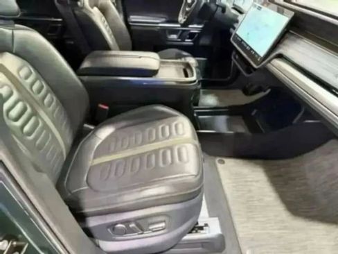 Used 2022 Rivian R1T Adventure image 26