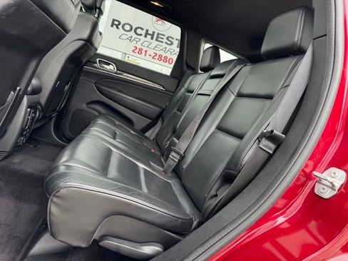 Used 2015 Jeep Grand Cherokee High Altitude AWD/4WD image 11