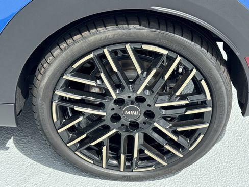 New 2026 MINI Cooper S FWD image 25