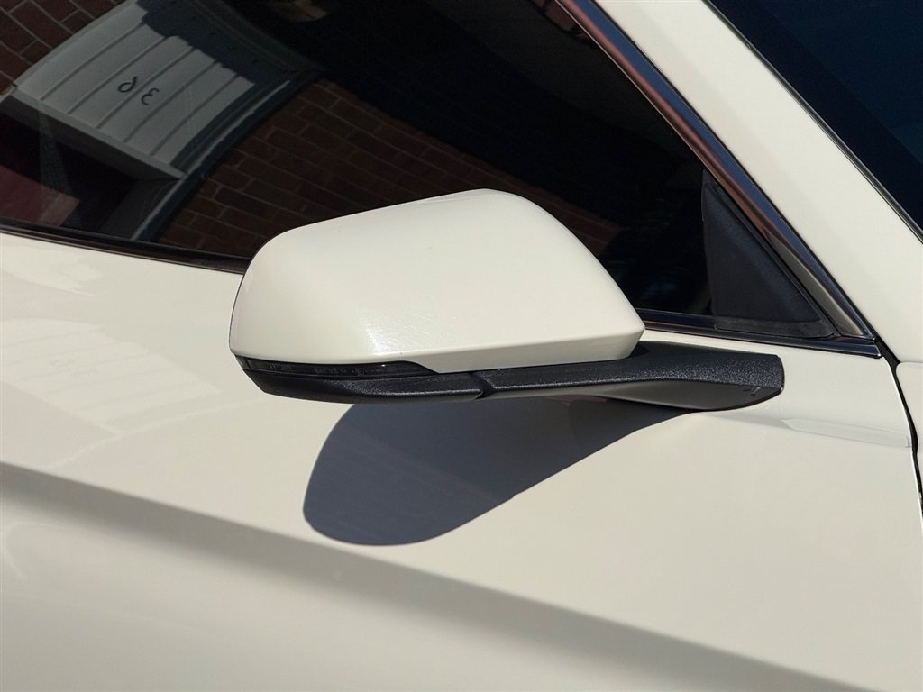 Used 2015 Ford Mustang 50 Years RWD image 30