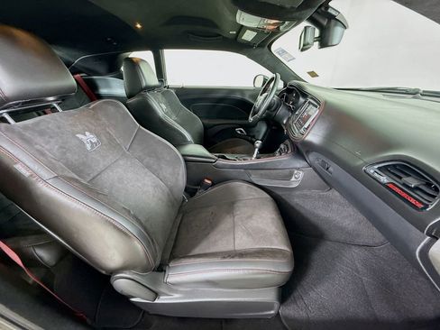 Used 2023 Dodge Challenger R/T Scat Pack image 31