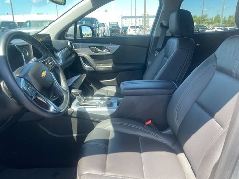 Used 2024 Chevrolet Blazer LT AWD/4WD image 19