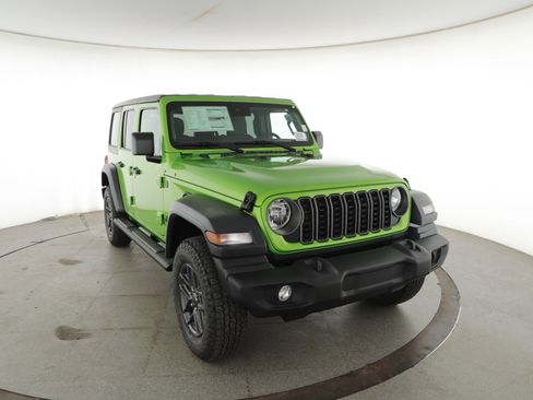 New 2025 Jeep Wrangler Sport S image 3