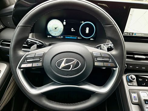 Used 2025 Hyundai Palisade Calligraphy AWD/4WD image 11