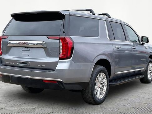 Used 2021 GMC Yukon XL SLT w/ SLT Luxury Plus Package image 5