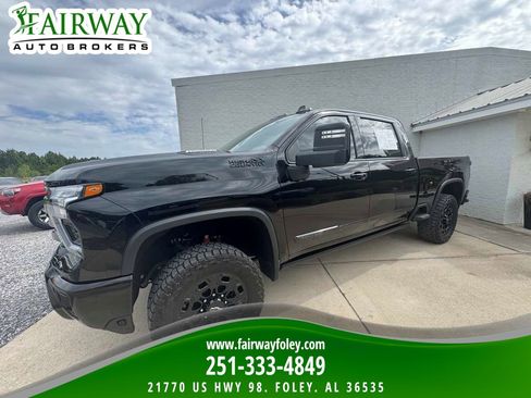 Used 2024 Chevrolet Silverado 2500 High Country w/ Midnight Edition image 1
