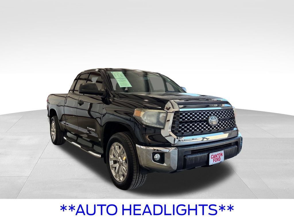 Used 2018 Toyota Tundra SR5 w/ SR5 Upgrade Package RWD image 11