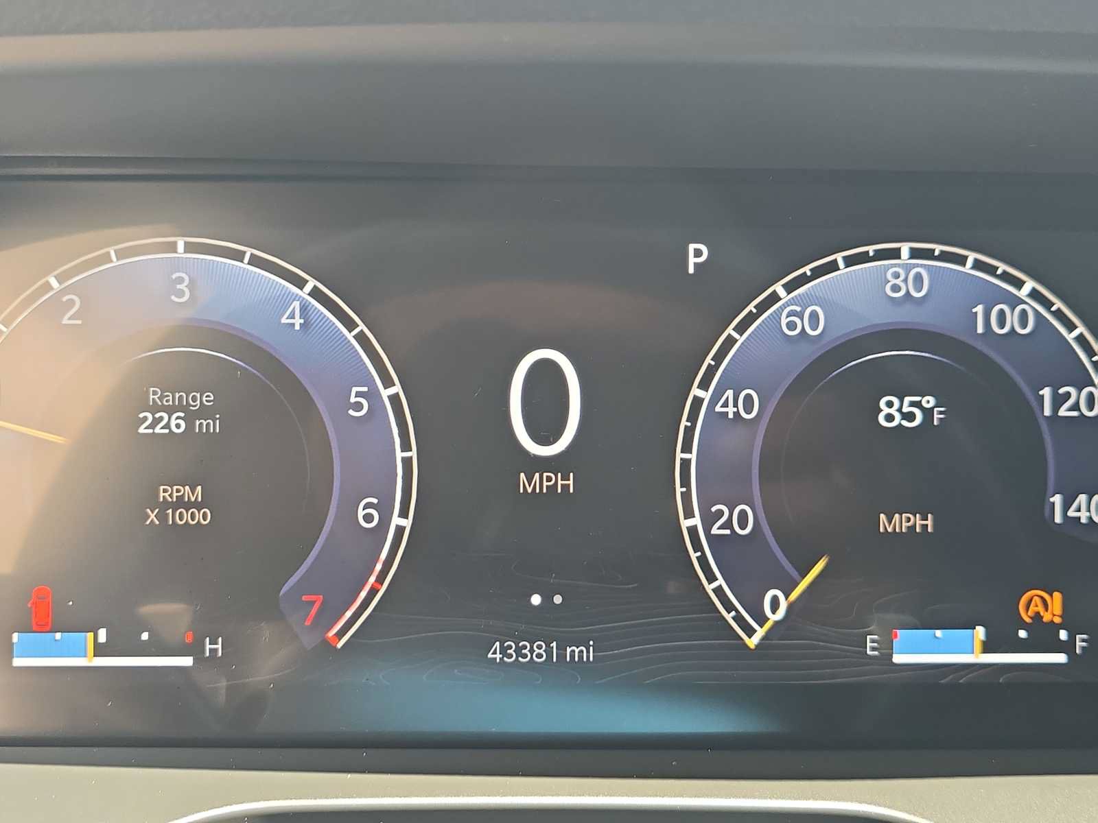 Used 2021 Jeep Grand Cherokee L Laredo RWD image 27