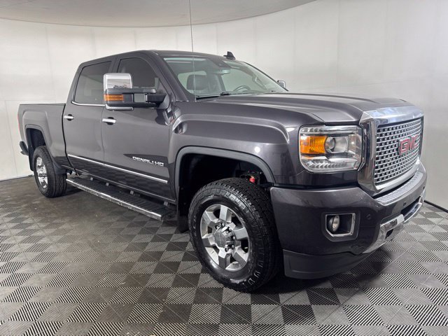 Used 2016 GMC Sierra 2500 Denali w/ Driver Alert Package AWD/4WD image 1