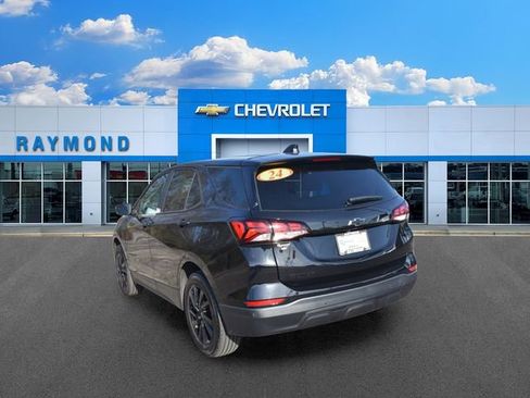 Used 2024 Chevrolet Equinox LS w/ LS Convenience Package AWD/4WD image 6
