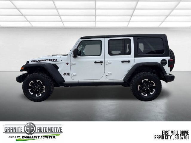 Used 2025 Jeep Wrangler Unlimited Rubicon AWD/4WD image 2