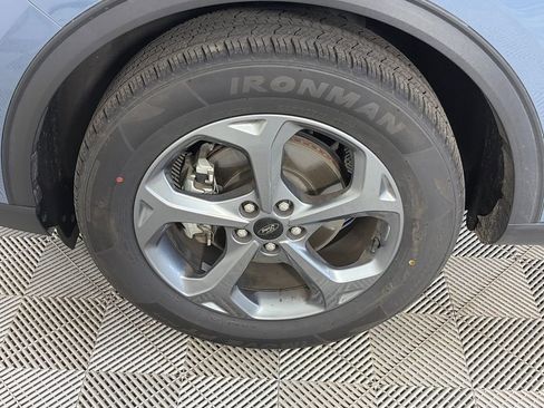 Used 2025 Ford Escape ST-Line Select AWD/4WD image 8