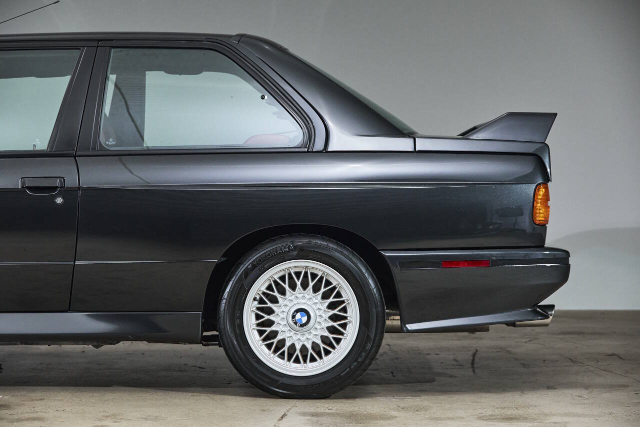 Used 1988 BMW M3 Coupe RWD image 28