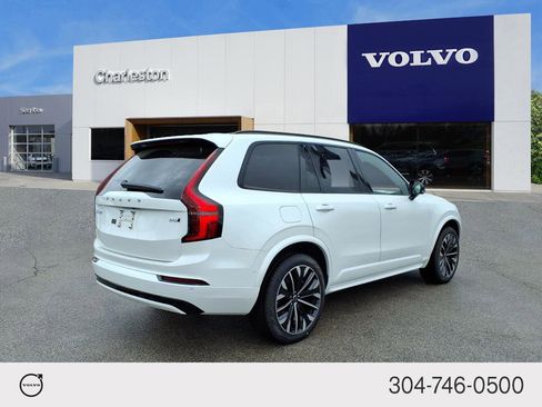 New 2026 Volvo XC90 B6 Ultra w/ Protection Package Premier AWD/4WD image 3