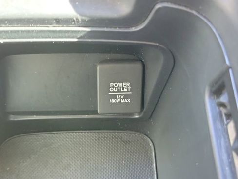 Used 2020 Honda CR-V LX image 32