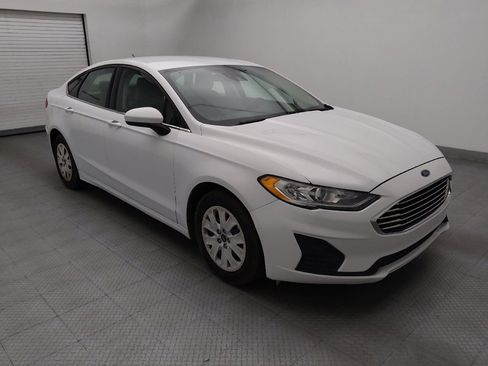 Used 2019 Ford Fusion S FWD image 13