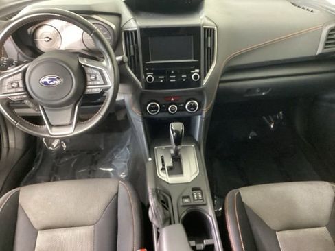 Used 2023 Subaru Crosstrek 2.0i Premium image 10