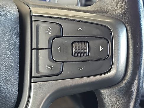 Used 2022 Chevrolet Silverado 1500 LT Trail Boss image 17